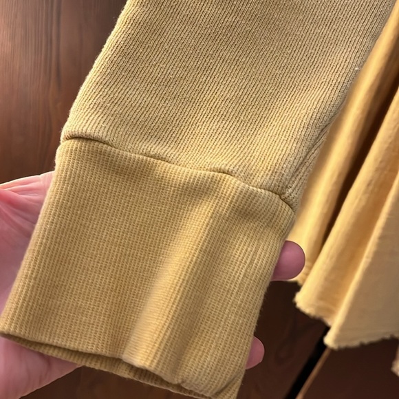 Free People mustard colored hooded sweatshirt with cloth bottom oversized - Picture 6 of 13